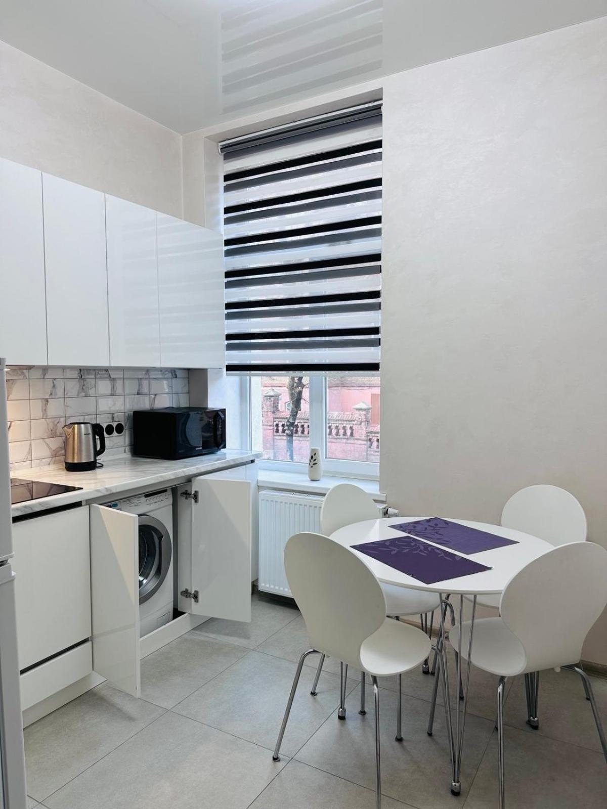 Apartment Forum, Центр 리비프 외부 사진