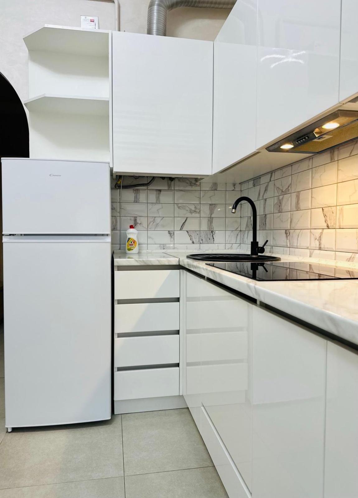 Apartment Forum, Центр 리비프 외부 사진